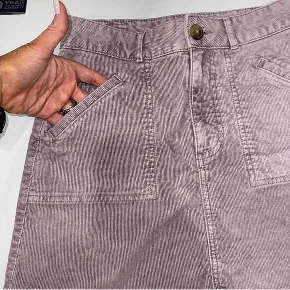 American Eagle Outfitters Purple corduroy A-line Mini Skirt! size 0! Like new! - Picture 4 of 8